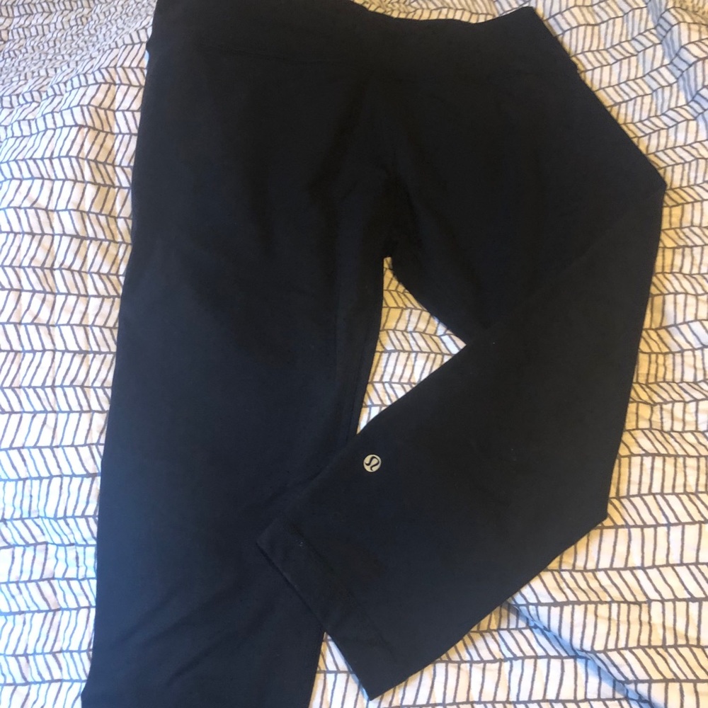 Lululemon cropped leggings. Size 10